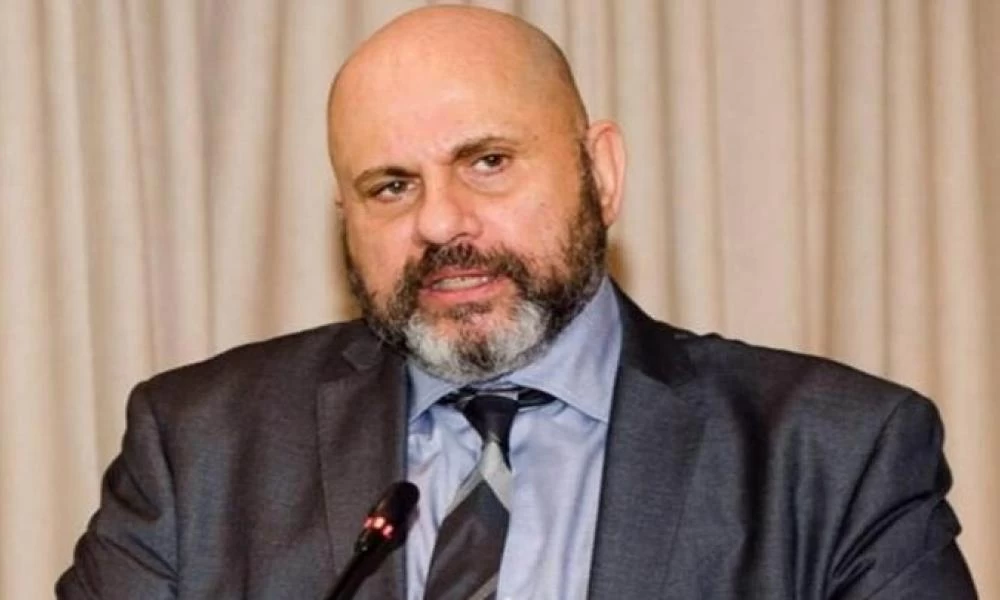 Kορονοϊός - Κούβελας: "Δεν περιορίζονται οι νέοι"